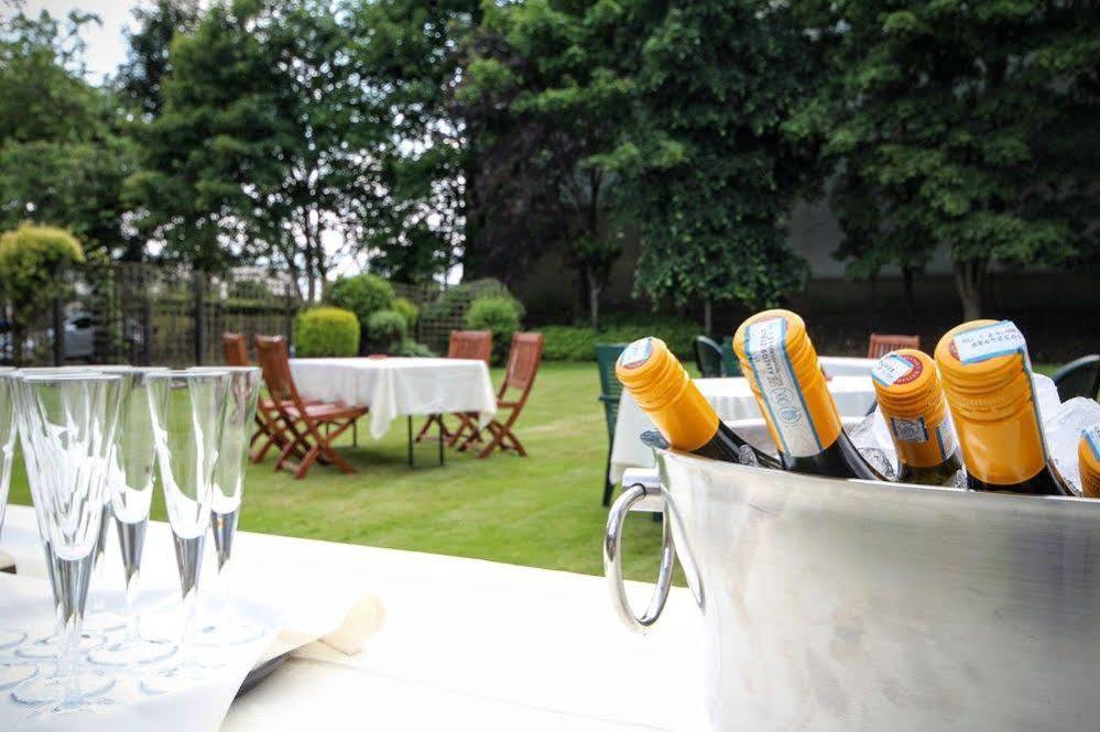 Strathburn Hotel Inverurie By Compass Hospitality Экстерьер фото