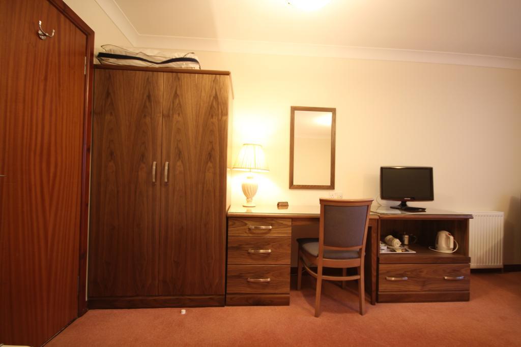 Strathburn Hotel Inverurie By Compass Hospitality Экстерьер фото