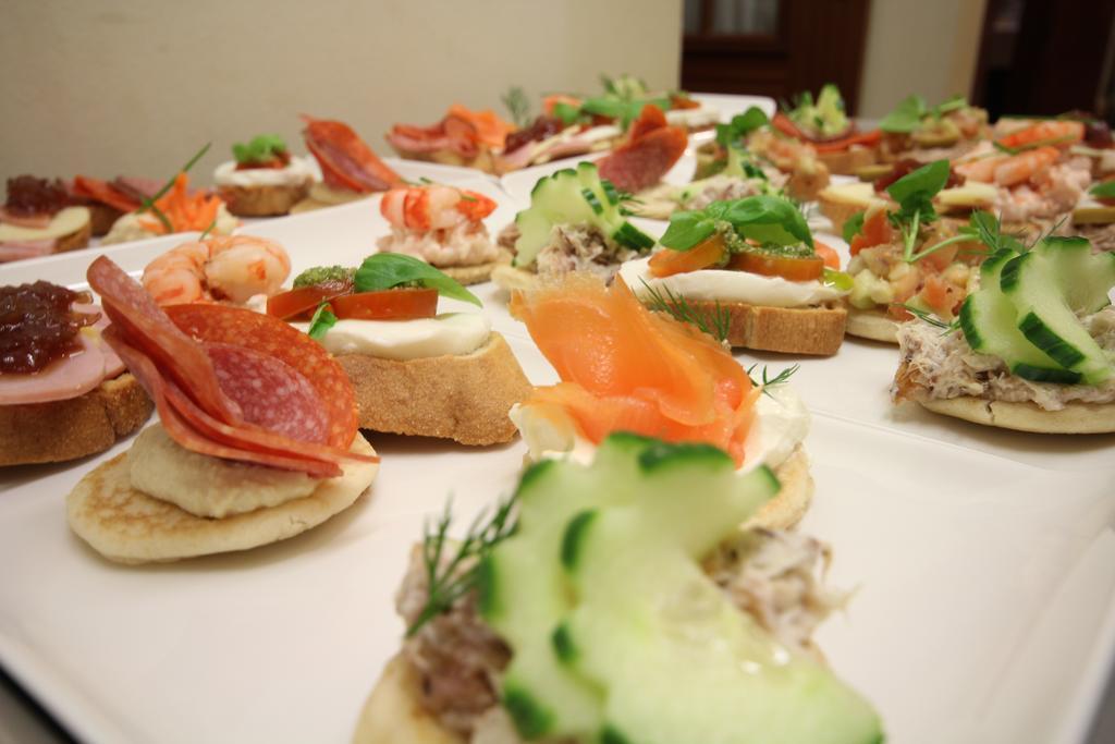 Strathburn Hotel Inverurie By Compass Hospitality Экстерьер фото