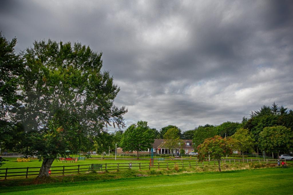 Strathburn Hotel Inverurie By Compass Hospitality Экстерьер фото